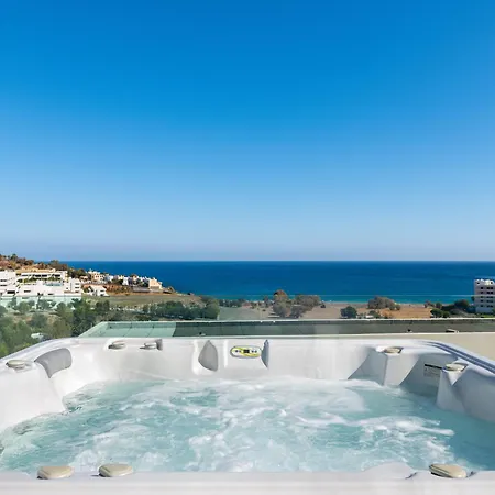 Rocabella With Heated Pool & Jacuzzi In Lindos ヴィラ Vlicha