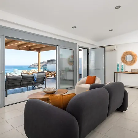 Rocabella With Heated Pool & Jacuzzi In Lindos Villa