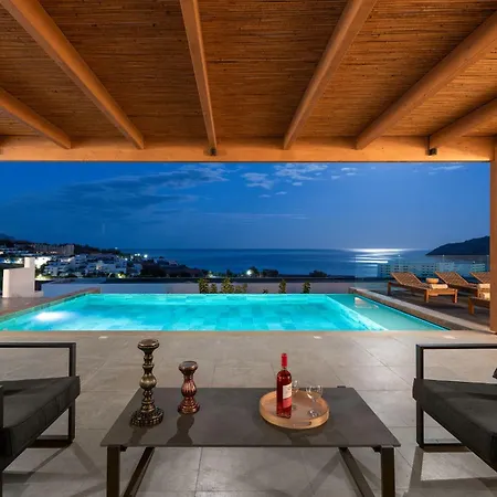 Rocabella With Heated Pool & Jacuzzi In Lindos 빌라 *